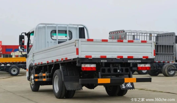 东风多利卡T17全能助力王:140马力国六轻卡城配运输的智慧之选(图3) 东风多利卡T17全能助力王:140马力国六轻卡城配运输的智慧之选(图3)
